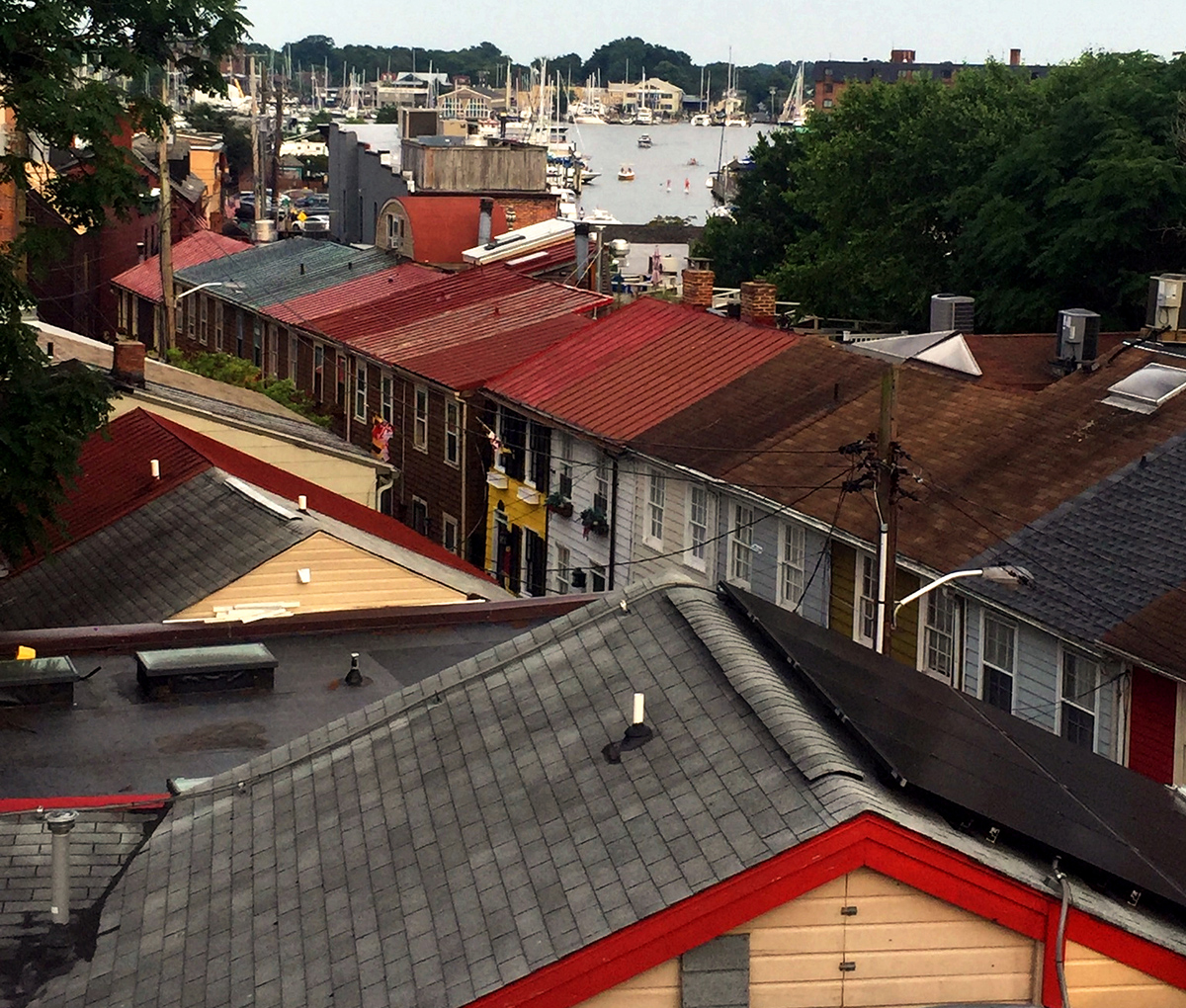 Annapolis roofers gutters